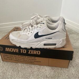 Nike Women’s Air Max white and dark blue